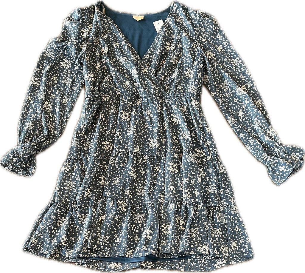 NB WOMEN'S DRESSES M