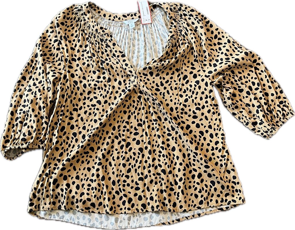 Crown & Ivy WOMEN'S TOPS