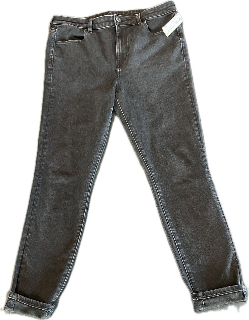 AMERICAN EAGLE WOMEN'S JEANS