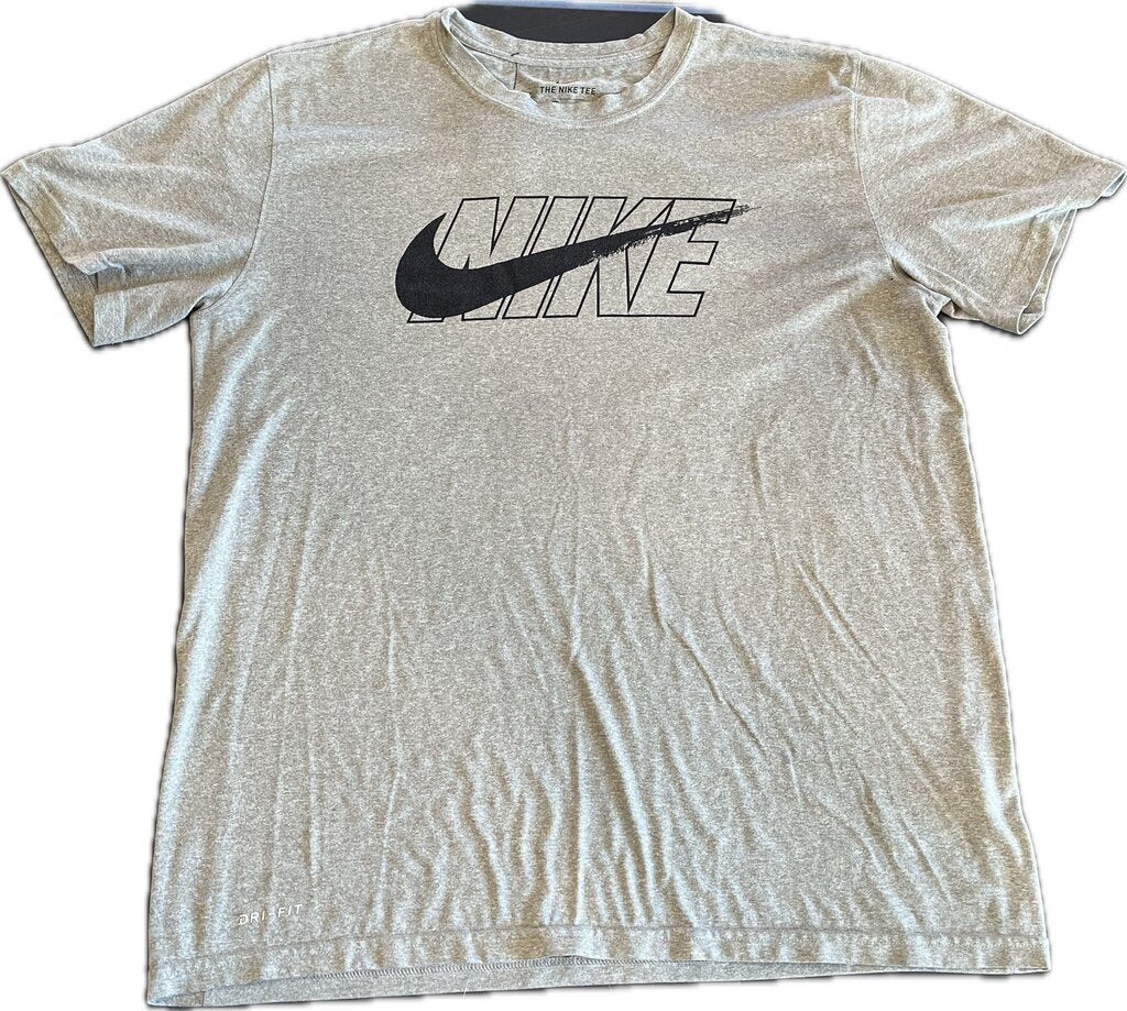NIKE WOMEN'S TOPS