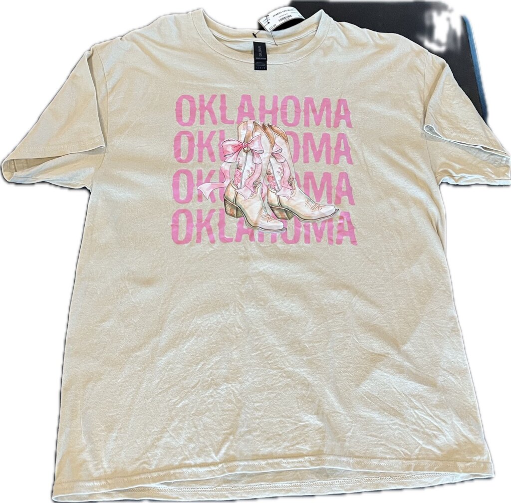 GILDAN WOMEN'S TOPS L