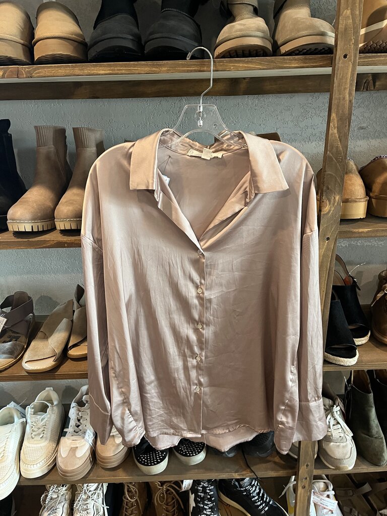 Vine & Love WOMEN'S TOPS S