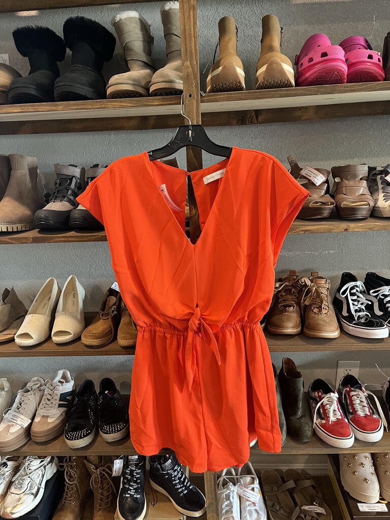 Bishop & Young WOMEN'S DRESSES M