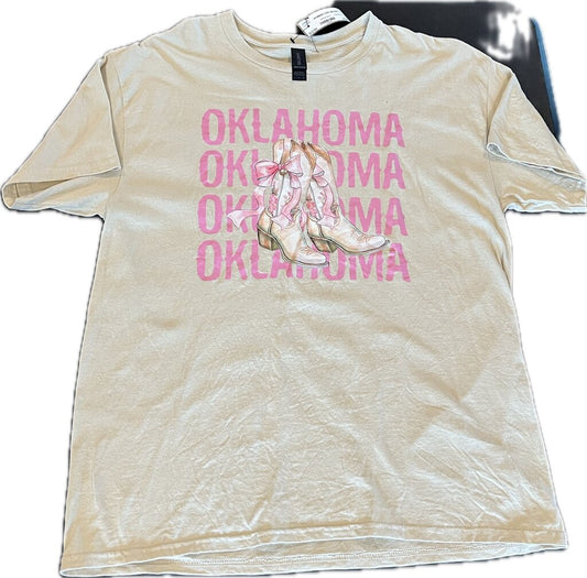 GILDAN WOMEN'S TOPS L