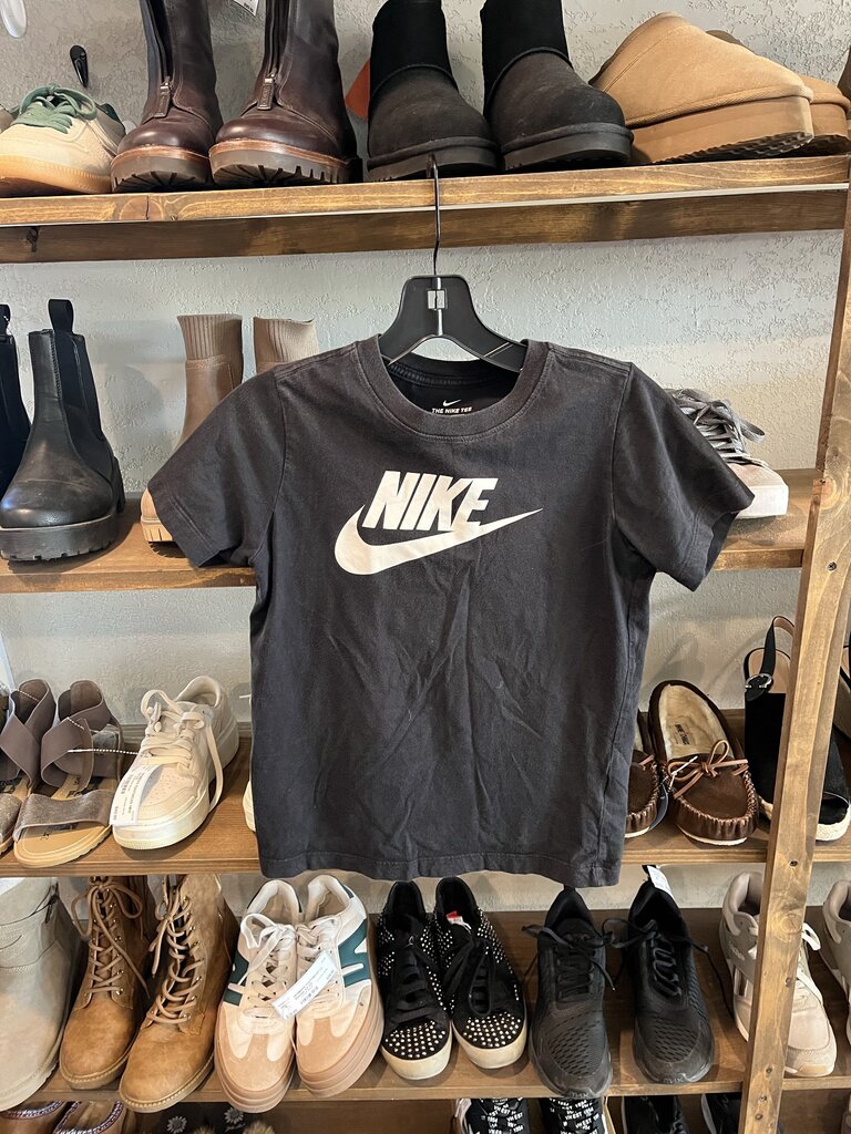 NIKE BOY'S SHIRTS M