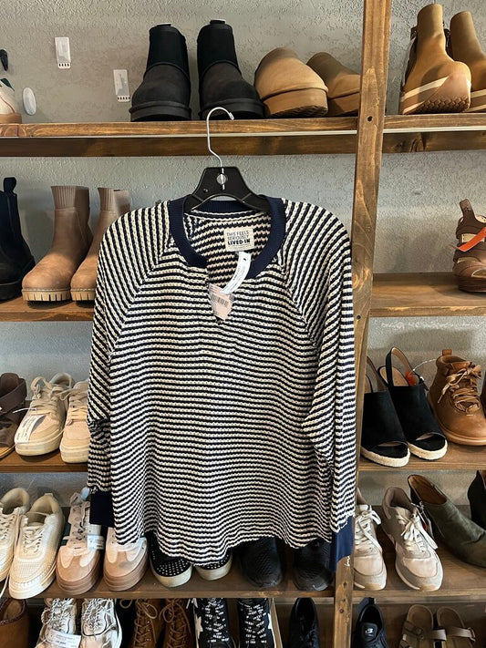 AMERICAN EAGLE ` WOMEN'S TOPS XS