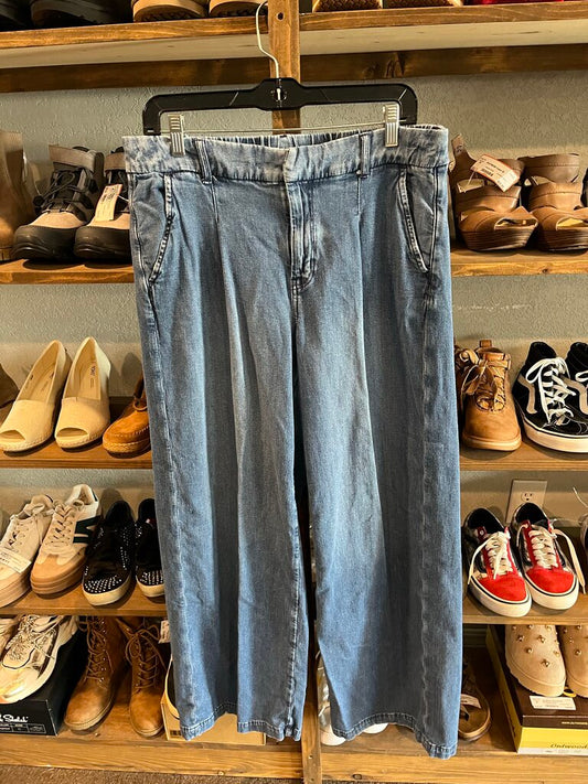 American Eagle WOMEN'S PANTS 10