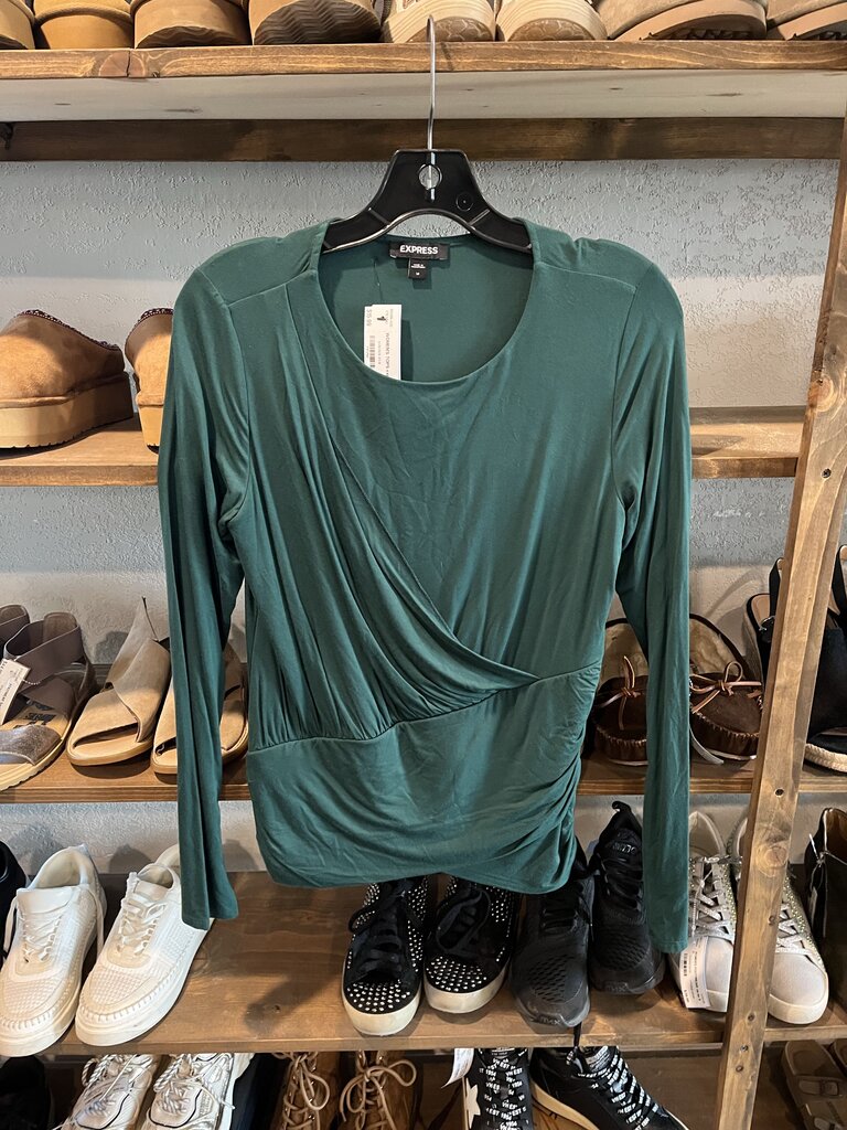 express WOMEN'S TOPS M