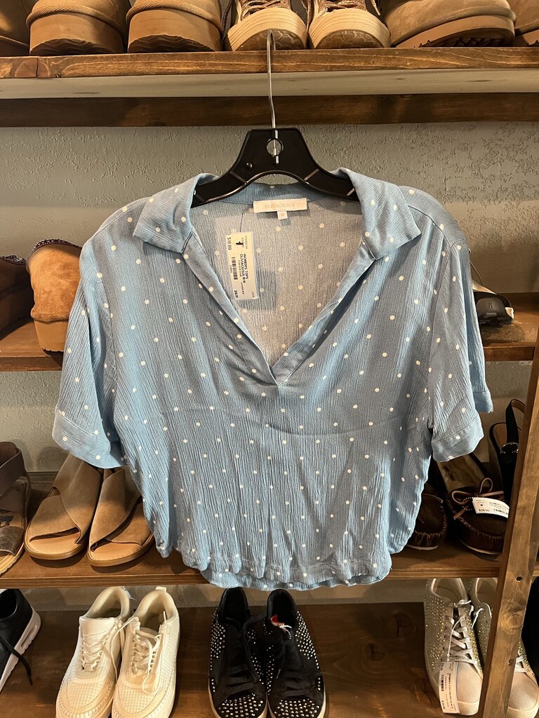 OLIVIACEOUS WOMEN'S TOPS M