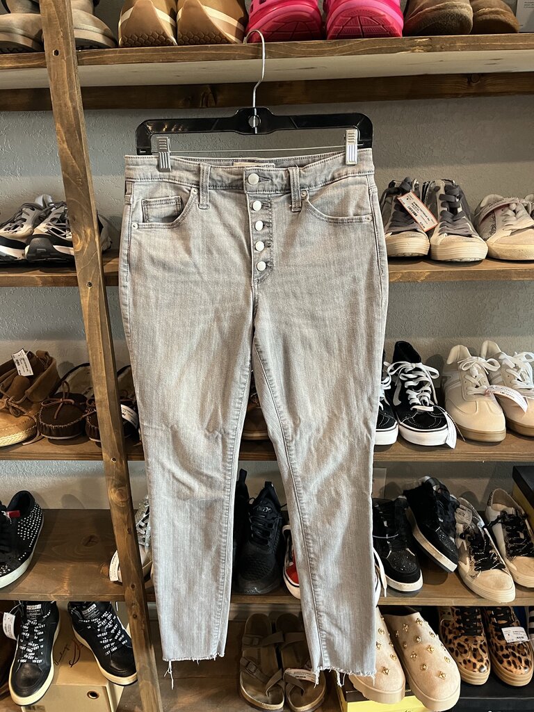 universal thread WOMEN'S JEANS 6